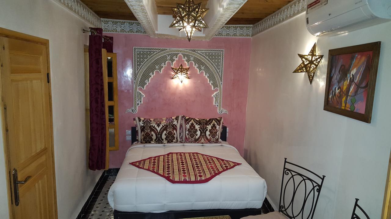Dar Nour Fes Hotel Buitenkant foto